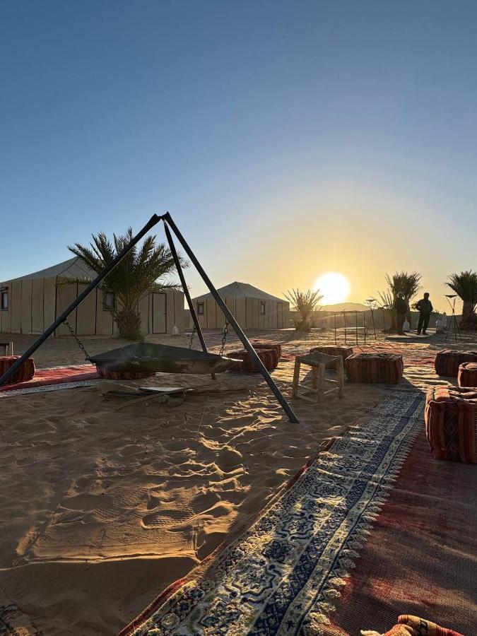 Sahara Dunes Luxury Camp Merzouga Exterior photo