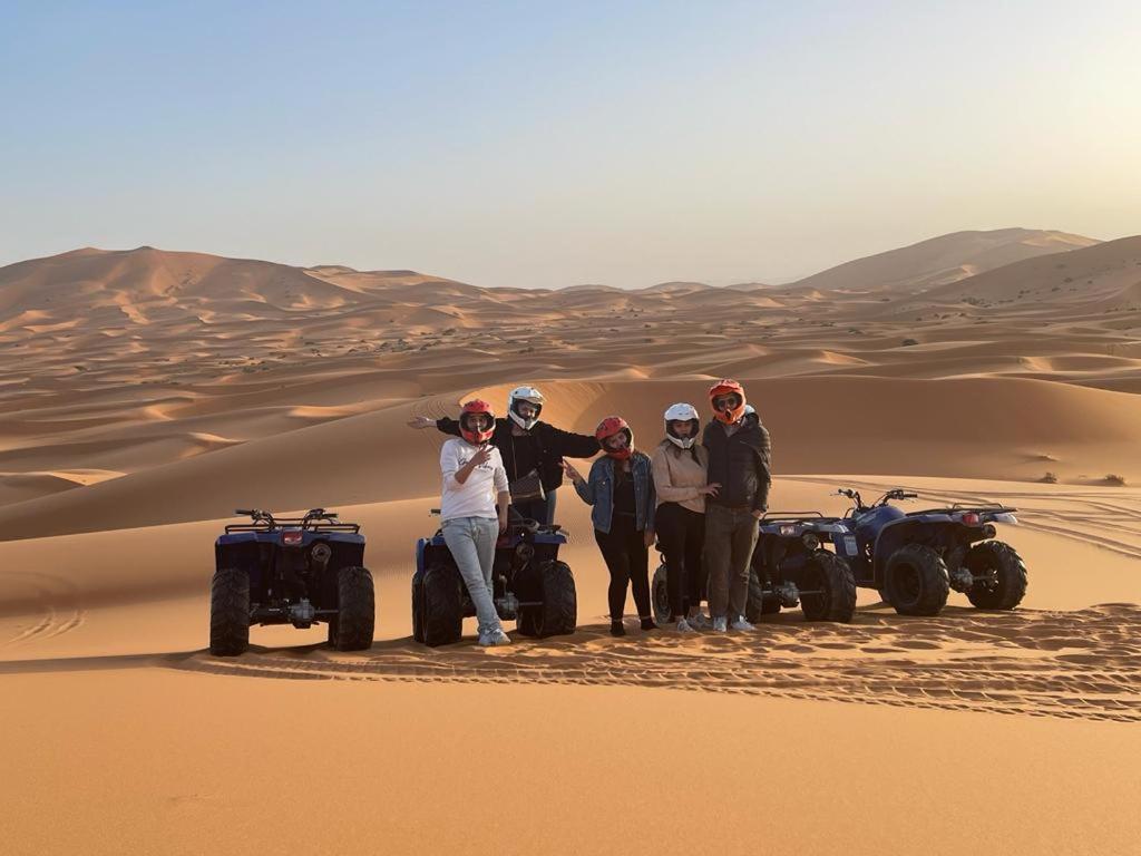 Sahara Dunes Luxury Camp Merzouga Exterior photo